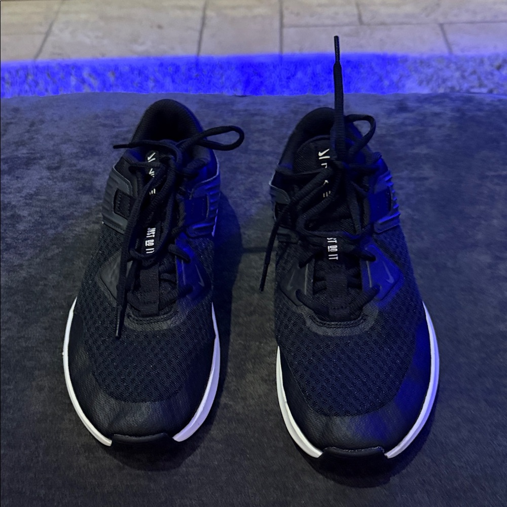 Nike Black Athletic Sneakers